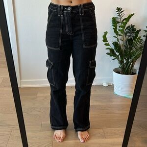BDG Black Jean Cargo Skate Jeans with white contrast stitching size 25